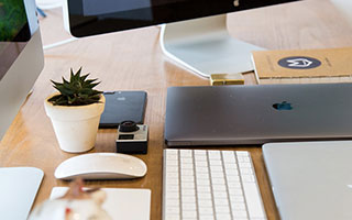 半场2:0！曼城领先西汉姆，赢球就登顶，哈兰德英超103球追平C罗